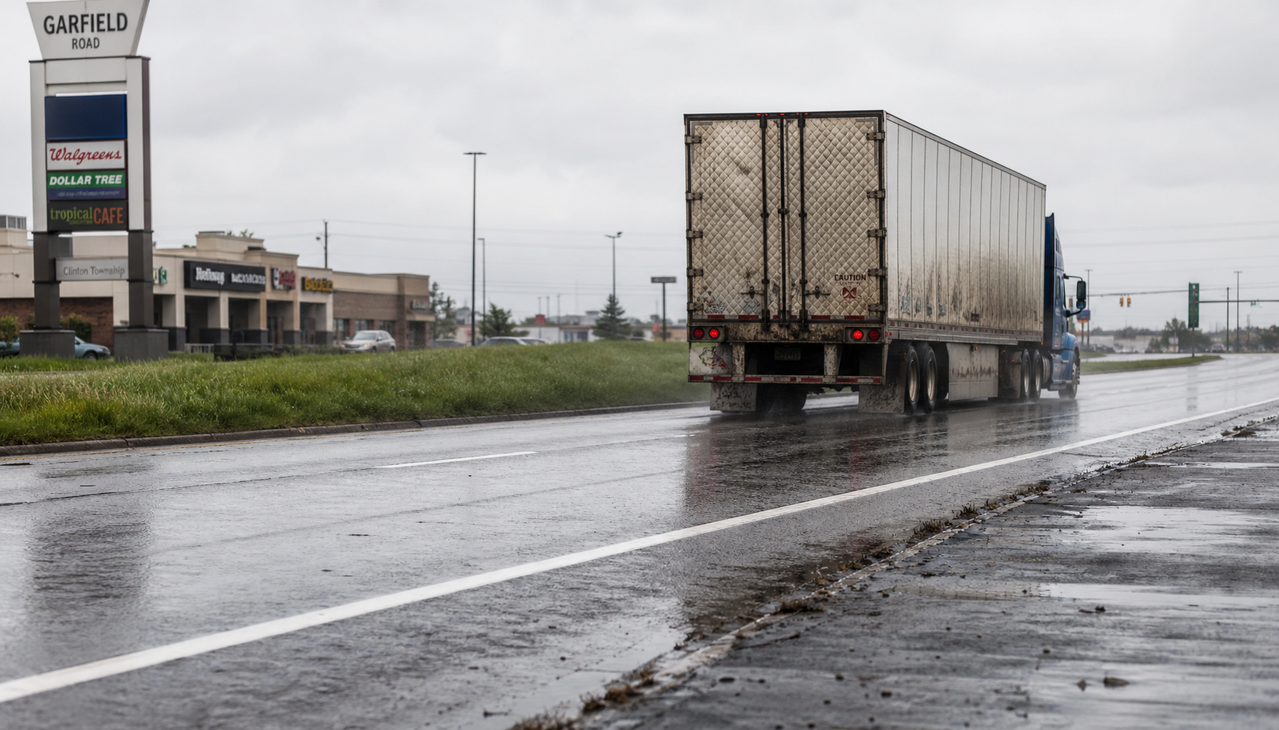 Truck Accident Lawyer in Clinton Township, MI: What to Do