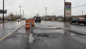 Telegraph Road Sinkhole Near I-75: Detroit Driver Rights